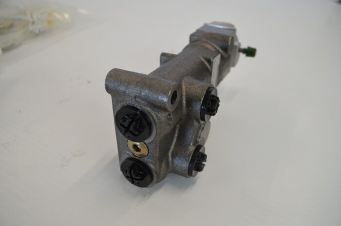 hydraulic trailer brake kit, part number 3J00300910-kit, fits M7-131, M7-151, M-171 - Image 4