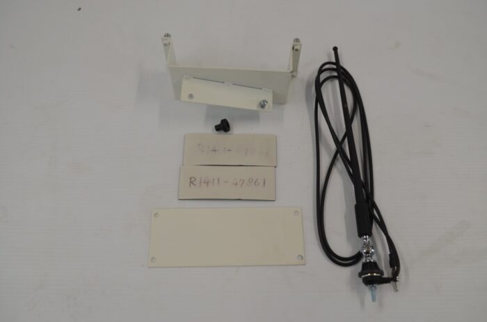 E9376 radio mount kit to fit R420S, R2411-49501 - Image 3
