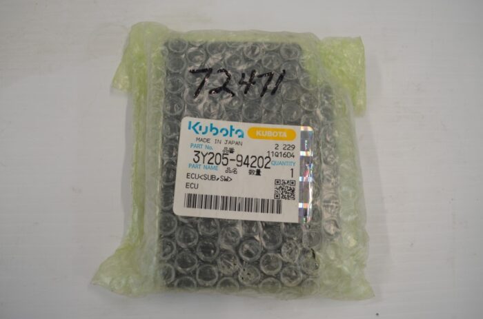 Kubota ECU, part number 3Y205-94202 - Image 2