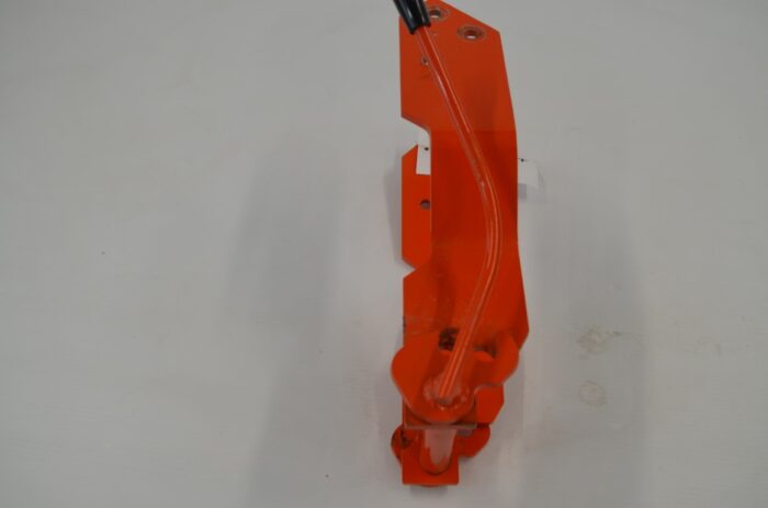 Kubota mower mount, part number L8367 - Image 2