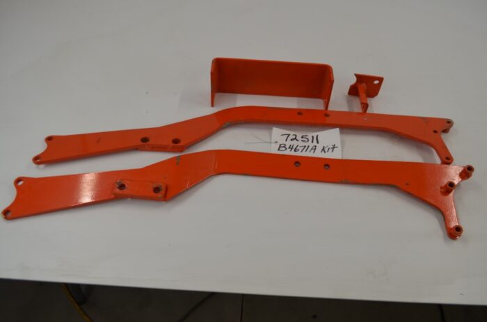 Kubota support frame kit for backhoe installation to fit B1700E, B1700DT, B1700HSD, B1700HSDB, B2100DT, B2100HSD, B2100HSDB, B2400HSE, 2400HSD, B2400HSDB, and B7300HSD, part number B4671A - Image 3
