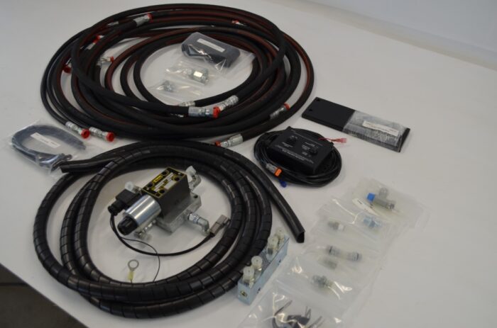 Kubota Electric/hydraulic quick coupler bucket lock kit, to fit KX040, KX121, U35 etc. - Image 6
