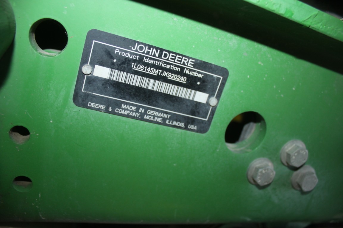 JD 6145M 4wd tractor, cab, air, 640R SL loader, single point hydraulic hook up, 3rd function, 24 speed AutoQuad w/ creeper, 3 remotes, autotrac ready, Firestone 18.4R42, one owner, 1800 hours, 2018 model, made in Germany - Image 31