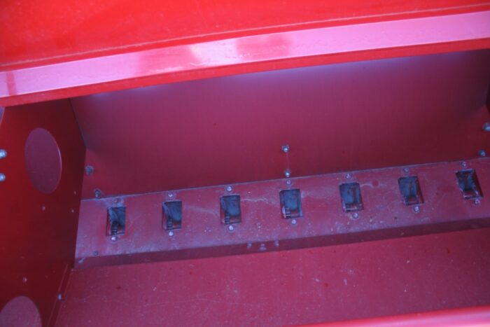 Case/Int 5300 21 run seed drill, grass box, press wheels, very clean - Image 18
