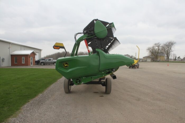 JD RD30F 30' flex draper, dual drive knife, very nice, 2022 model (Header Carrier Wagon is NOT INCLUDED) - Image 3