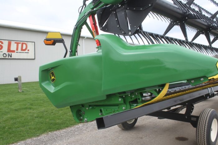 JD RD30F 30' flex draper, dual drive knife, very nice, 2022 model (Header Carrier Wagon is NOT INCLUDED) - Image 14