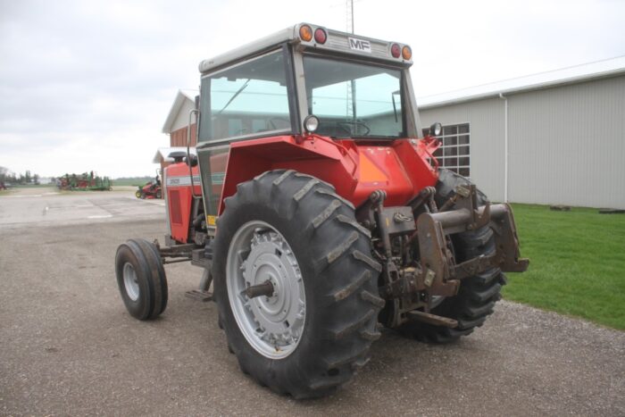 MF 3505 2wd tractor, cab, air, 18.4x38, 8 speed shuttle, 2 remotes, 3789 hours local unit - Image 8