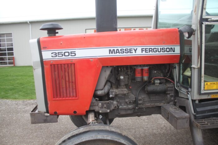 MF 3505 2wd tractor, cab, air, 18.4x38, 8 speed shuttle, 2 remotes, 3789 hours local unit - Image 13