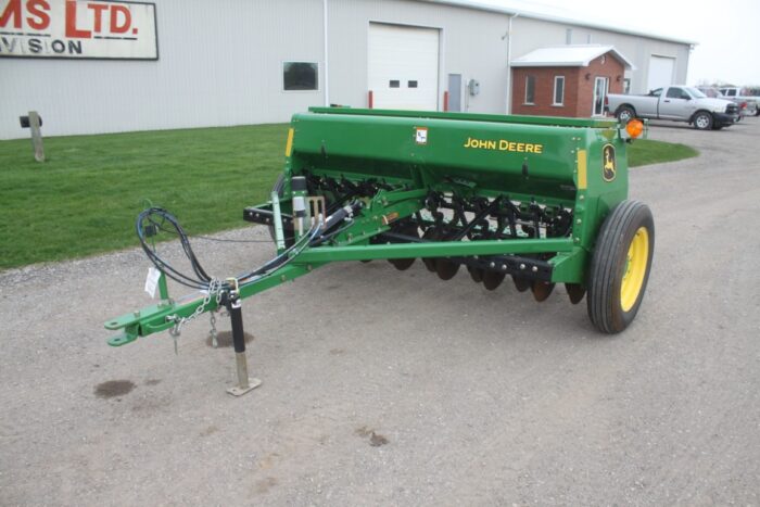 JD BD1108 13 run seed drill, double disc, light kit - Image 2