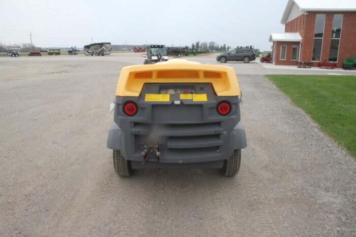Atlas Copco XAS 185 air compressor, CAT diesel, low hours - Image 6