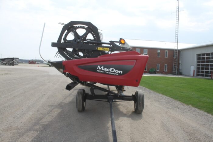 Mac Don FD75S 30' flex draper head, flip over reel, flagship hookup, low acres - Image 7