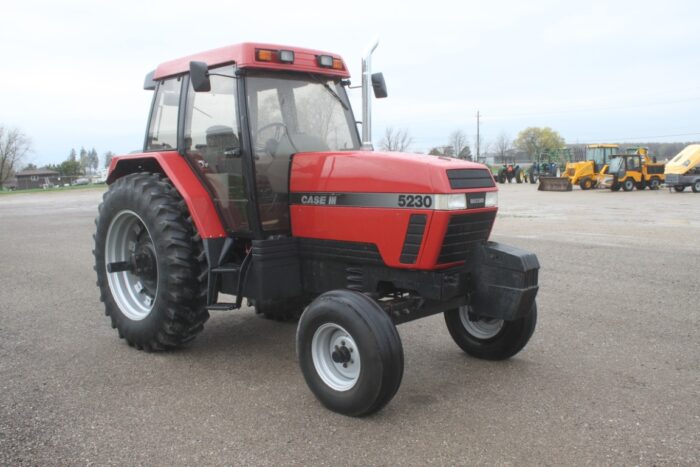 Case/Int 5230 2wd tractor, cab, air, powershift 4,600 hours - Image 4