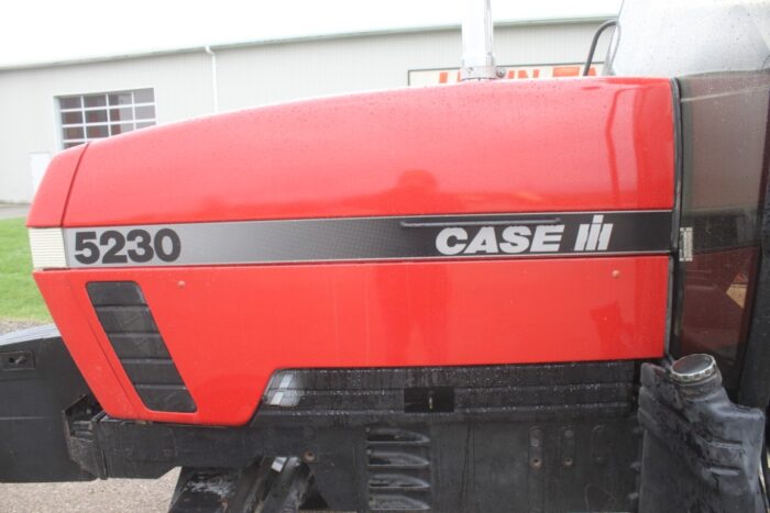Case/Int 5230 2wd tractor, cab, air, powershift 4,600 hours - Image 13