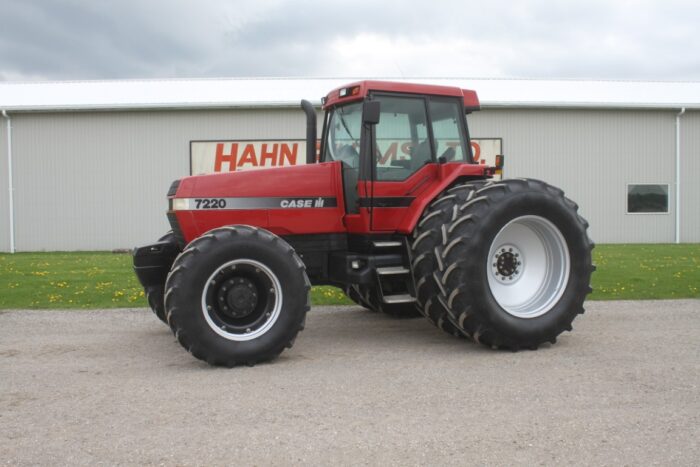 Case/Int 7220 Magnum 4wd tractor, cab/air, powershift, 520/85R-42 axle duals, 5817 hours