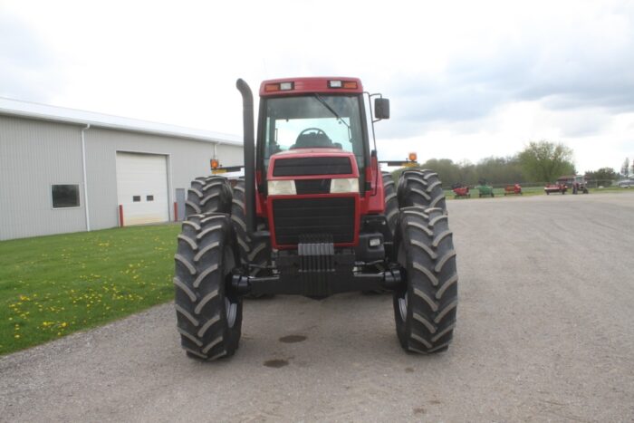 Case/Int 7220 Magnum 4wd tractor, cab/air, powershift, 520/85R-42 axle duals, 5817 hours - Image 3