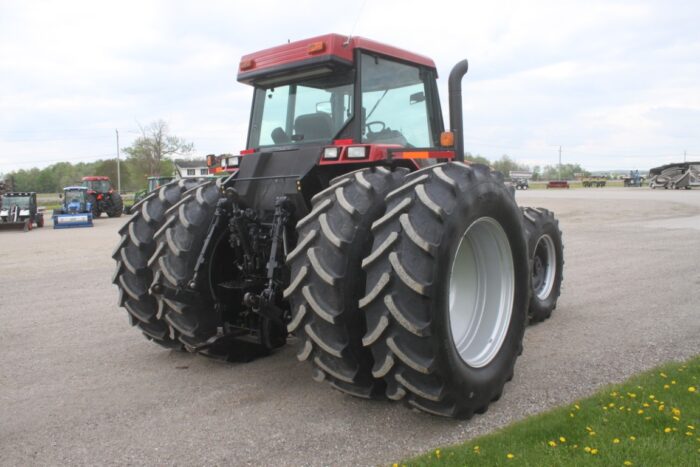 Case/Int 7220 Magnum 4wd tractor, cab/air, powershift, 520/85R-42 axle duals, 5817 hours - Image 6