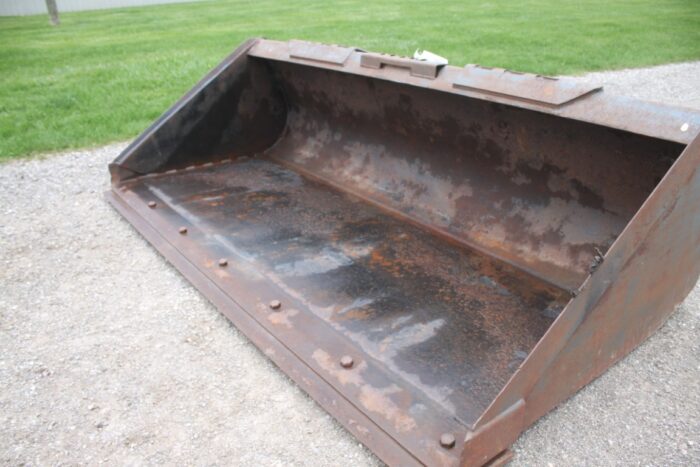 HLA 6' low profile skidsteer bucket - Image 5