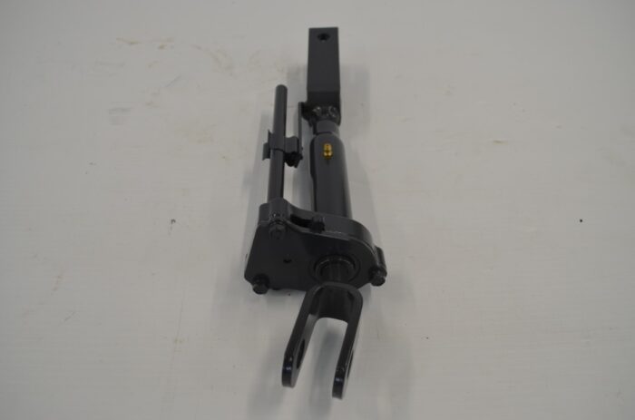 一 Kubota R2667, rachet type lift rod, fits B series, 6C222-97821 - Image 3