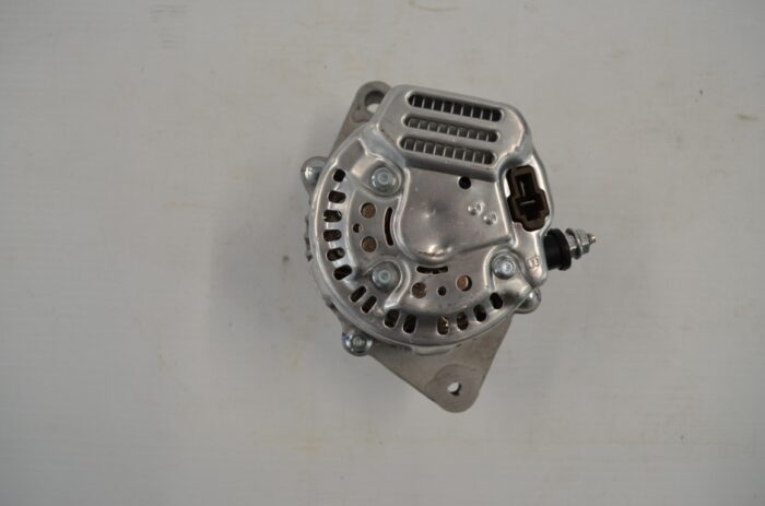 一 3A61174013 alternator, 60amp, V2203 - Image 3