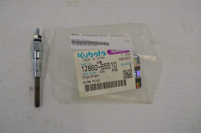 一 Kubota 1J860-65510, glow plug to fit many Kubota's, superceeded by 1J860-65512