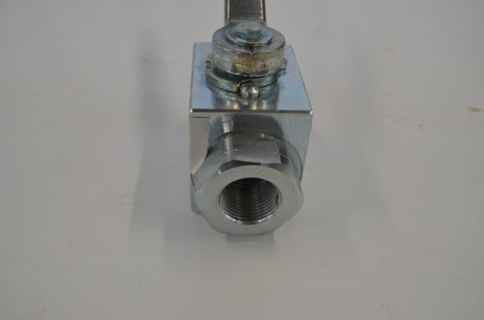 一 BKH-34-NPT-1123 ball valve, 6000 psi - Image 5