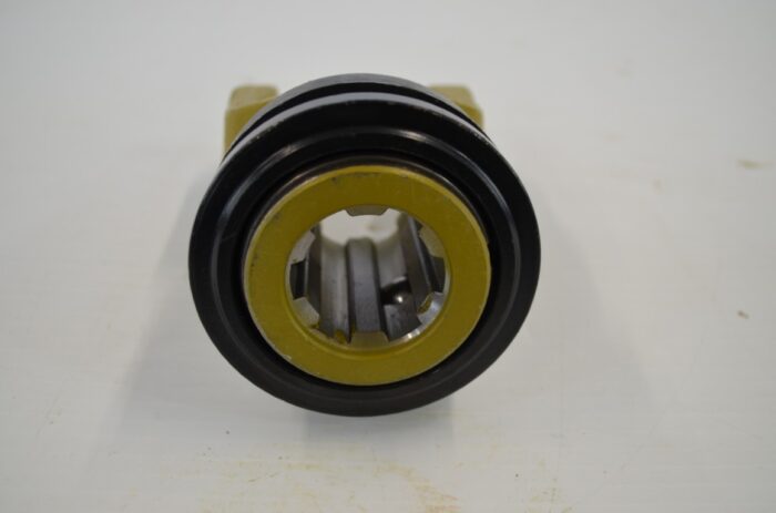 一 Normand 06-0010-30 yoke, 1 3/8" 6 spline, silver collar yoke, 141.024.430 Comer Ind - Image 4