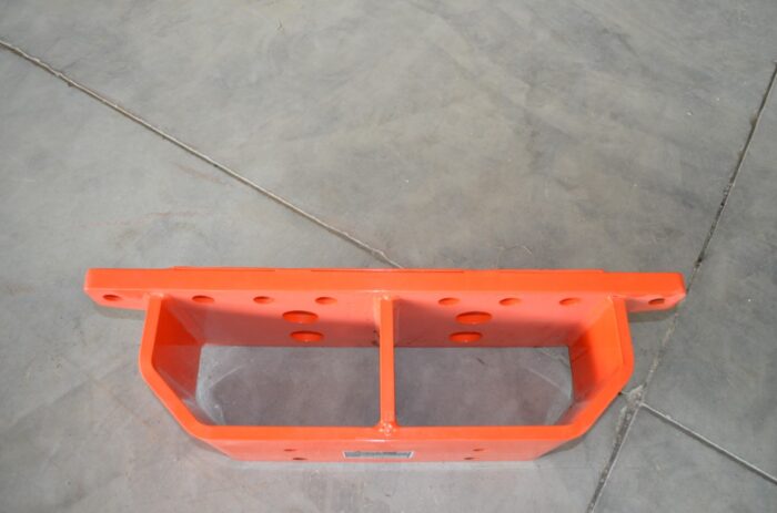 一 Kubota M1875A weight bracket to fit  M5040 - Image 2