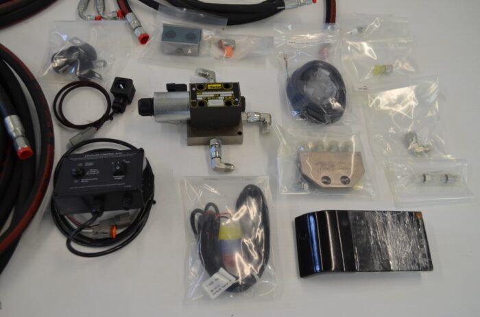 一 Kubota K9980HIK, completion kit, quick coupler lock kit - Image 5