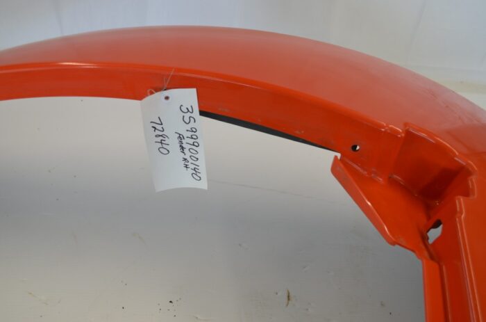 Kubota RH fender to fit M6-131, 141, 101, 111, etc, usde, nice shap, 3599900140 - Image 4