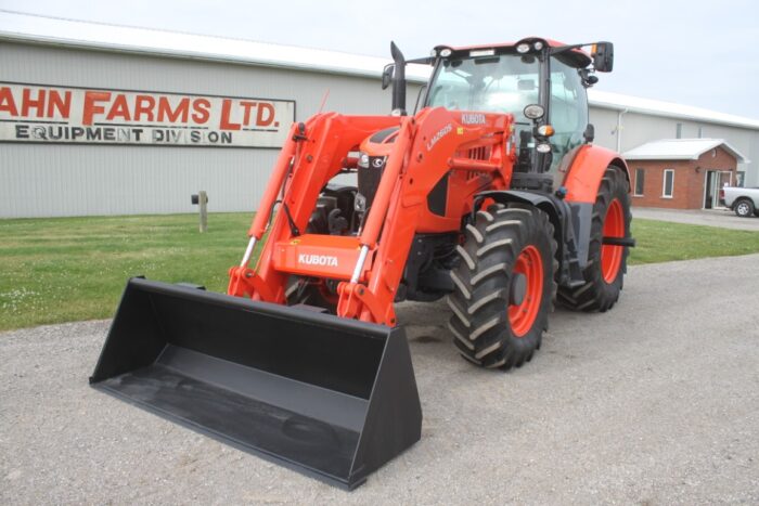 Kubota M7-171P 4wd tractor, 50K KVT, LM2605 SL loader, front hitch & pto - Image 2