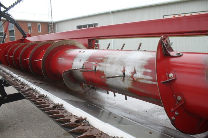 Case/Int 3020 30' flex head, full finger auger, hyd adjust knife, single point, low acres - Image 10