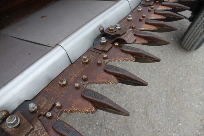 Case/Int 3020 30' flex head, full finger auger, hyd adjust knife, single point, low acres - Image 11