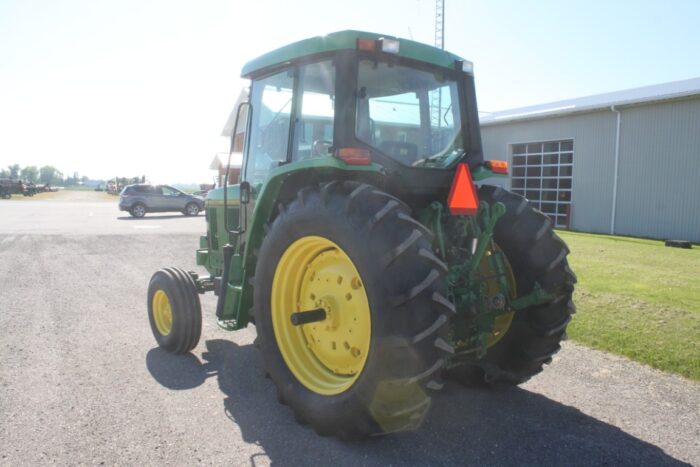 JD 6400 2wd tractor, cab, air 18.4R38, 2 remotes, rack and pinion axle, rebuilt engine - Image 8