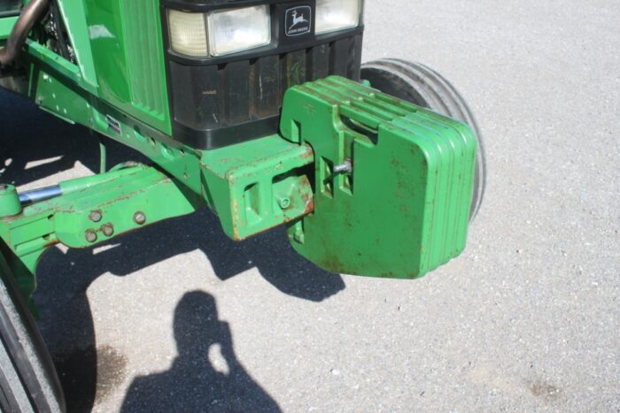 JD 6400 2wd tractor, cab, air 18.4R38, 2 remotes, rack and pinion axle, rebuilt engine - Image 17