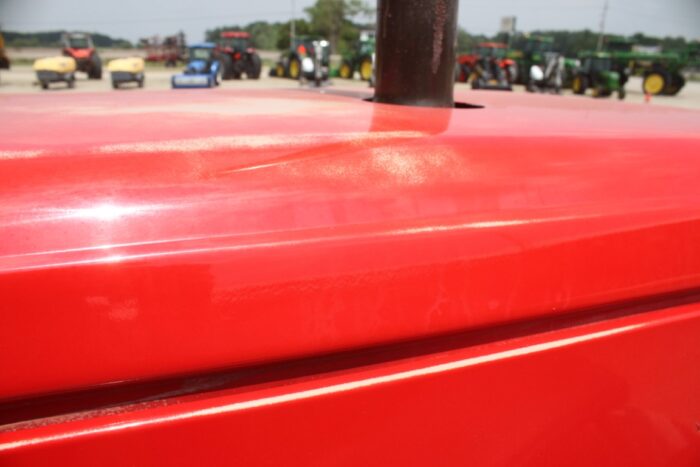 MF 6170 4wd tractor, cab, air, dynashift, 2 sets of remotes - Image 13