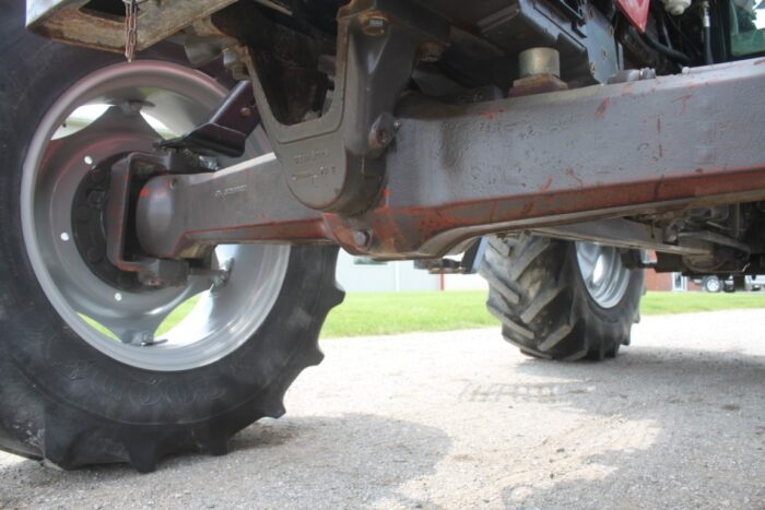 MF 6170 4wd tractor, cab, air, dynashift, 2 sets of remotes - Image 22