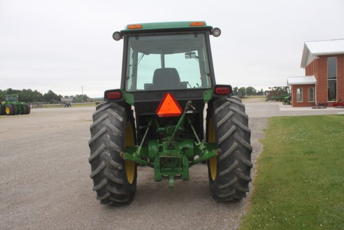 JD 3055 2wd tractor, cab, air, hi-lo, 2 sets of remotes, 18.4x38 - Image 7