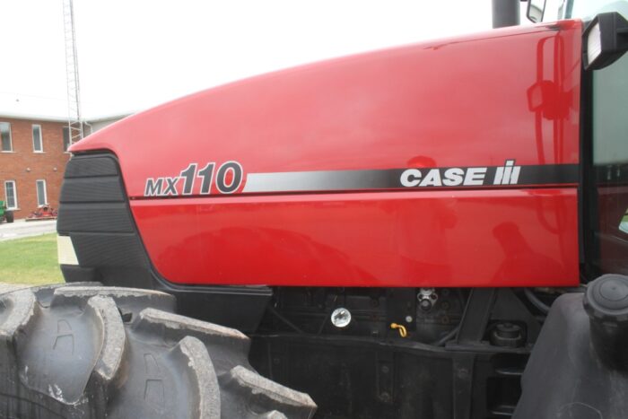 Case MX110 4wd tractor, cab, air, powershift - Image 13