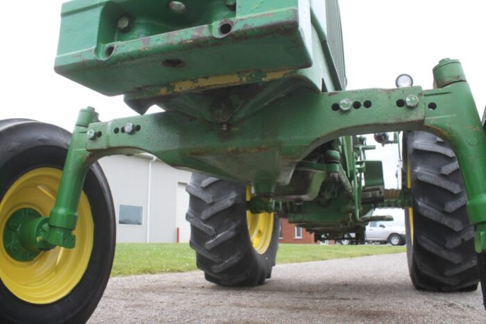 JD 1830 2wd tractor, 16.9x30, very nice one owner tractor - Image 15