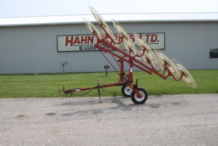 H & S V10 -10 wheel folding hay rake