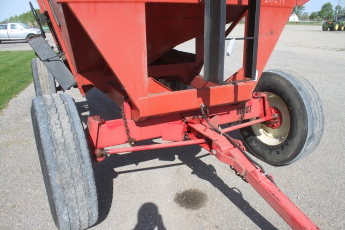 Unverferth 325 gravity wagon, tarp, lights, 12 ton double reach wagon - Image 12