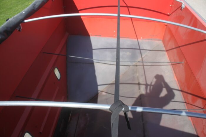 Unverferth 325 gravity wagon, tarp, lights, 12 ton double reach wagon - Image 13