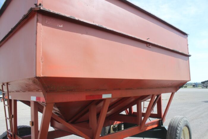 Bruns 400 bu gravity wagon, Martin 120 UC, 11R22.5 tires - Image 10