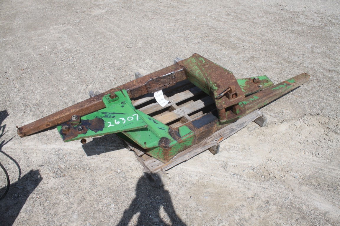 JD 240 loader - Image 6