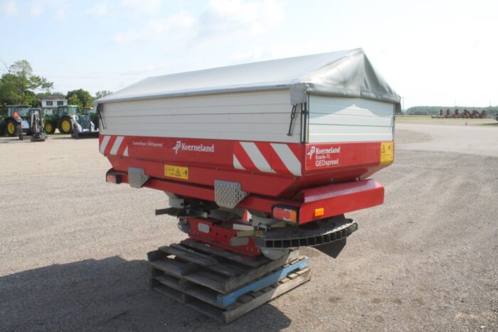 Kverneland TL1875GS fertilizer spreader - Image 4