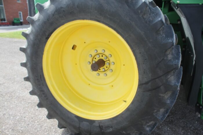 JD 9120 4wd tractor, powershift, PTO, 520/85R42 duals, 4 remotes, clean - Image 12