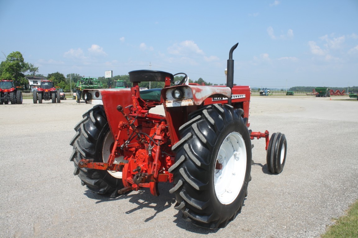 Cockshutt 1850 2wd tractor, diesel - Image 6