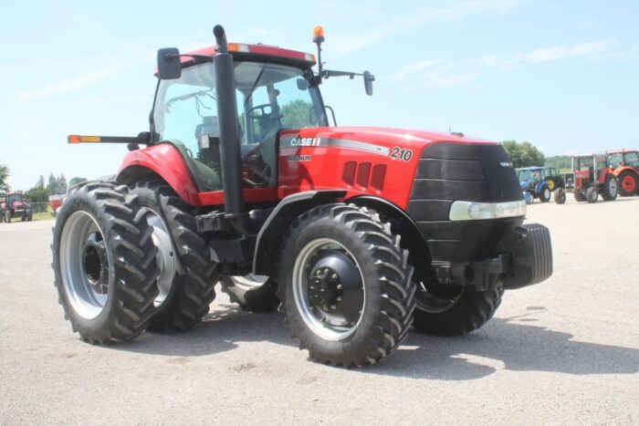 Case/Int 210 Magnum 4wd tractor, powershift, 480/80R46 axle duals, 4 remotes, 2698 hours, very clean - Image 4