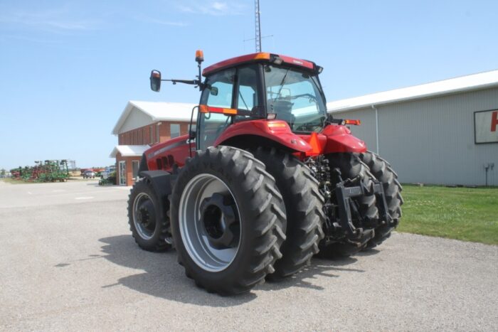 Case/Int 210 Magnum 4wd tractor, powershift, 480/80R46 axle duals, 4 remotes, 2698 hours, very clean - Image 8