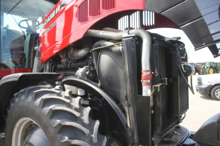 Case/Int 210 Magnum 4wd tractor, powershift, 480/80R46 axle duals, 4 remotes, 2698 hours, very clean - Image 21